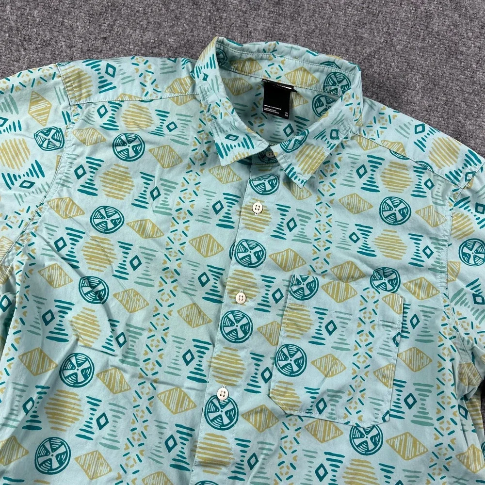 The North Face Button Up Shirt Mens XL Teal Geometric Tribal Print Short Sleeve
